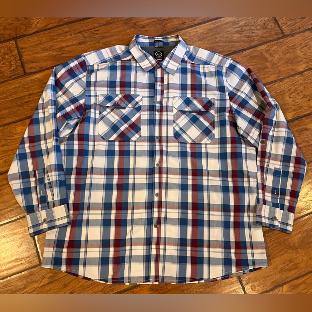 Wrangler ATG All Terrain Gear shirt men’s XXL red blue plaid button down active